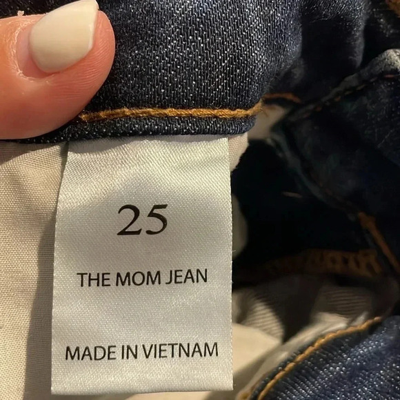 Willow & Root The Mom jean Medium wash Women’s size 25 Style WR150A Distressed - Picture 11 of 13